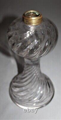 Antique Clear Glass Oil Lamp With Burner & Chimney /Swirl Nightlamp