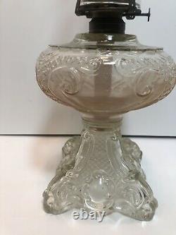 Antique Clear Glass Princess Feather Glass Kerosene Oil Lamp Queen 2 Anne Burner