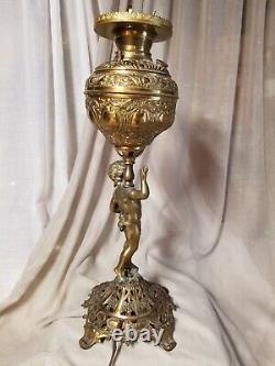 Antique Cupid / Putti Banquet Oil Figural Lamp