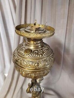 Antique Cupid / Putti Banquet Oil Figural Lamp