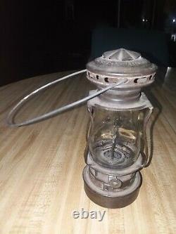 Antique Dietz Skaters Lantern Kerosene Oil Lamp Original Embossed H-3 Globe