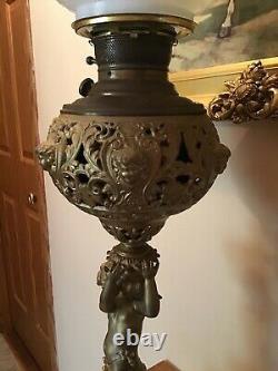 Antique E. Miller 31 Heavy Banquet Parlor Cherub Oil Lamp 1890s