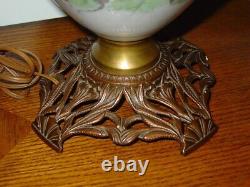 Antique Floral Design Gone With the Wind Oil Kerosene Parlor Lamp