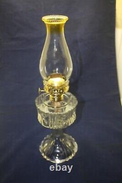 Antique Fostoria Oil Lamp by Manhattan Brass Co. N. Y. C. Artic No. 3