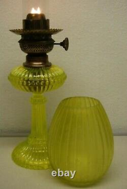 Antique French Onion Eaton Deco Nouveau Sandwich Uranium Glass Kerocene Lamp