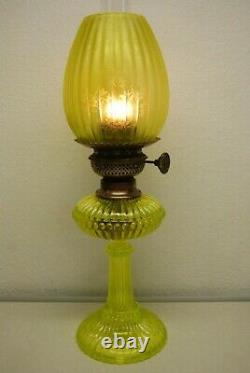 Antique French Onion Eaton Deco Nouveau Sandwich Uranium Glass Kerocene Lamp