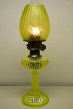 Antique French Onion Eaton Deco Nouveau Sandwich Uranium Glass Kerocene Lamp