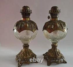 Antique Glass Oil Lamp On A Cast Metal Base & Ornate Collar