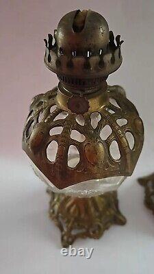 Antique Glass Oil Lamp On A Cast Metal Base & Ornate Collar