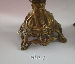 Antique Glass Oil Lamp On A Cast Metal Base & Ornate Collar