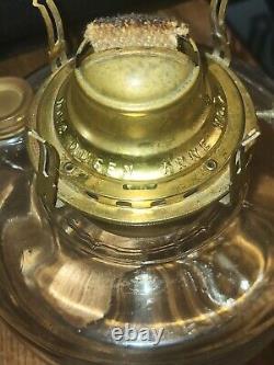 Antique Glass Queen Anne No2 Oil Lamp