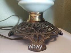 Antique Gone With The Wind Oil Kerosene 25 Lamp Rose Green Electrified Complete