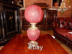 Antique Gone With The Wind Ruby Red Embossed Kerosene Lamp Still In Oil