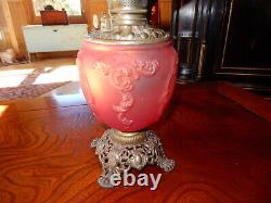 Antique Gone With The Wind Ruby Red Embossed Kerosene Lamp Still In Oil