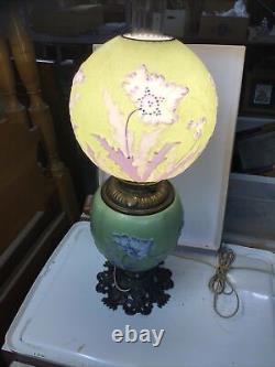 Antique Gone with the Wind Oil Lamp Electrified Pittsburgh Lamp Brass and Glass