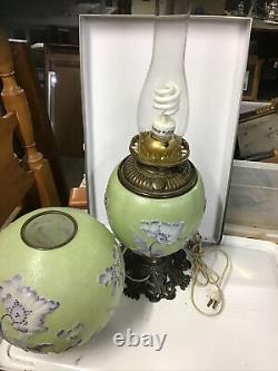 Antique Gone with the Wind Oil Lamp Electrified Pittsburgh Lamp Brass and Glass