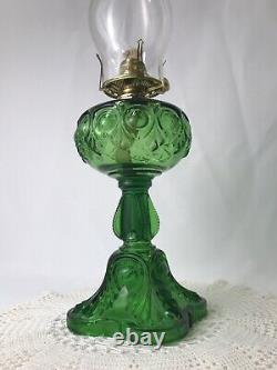 Antique Green Glass Oil Lamp Bullseye Fine Detail Kerosene Victorian Art Deco