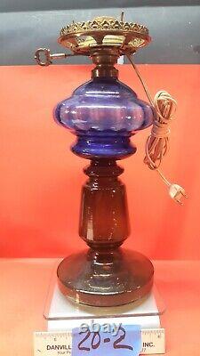 Antique HAND BLOWN OIL LAMP Large Glass Kerosene 20-1