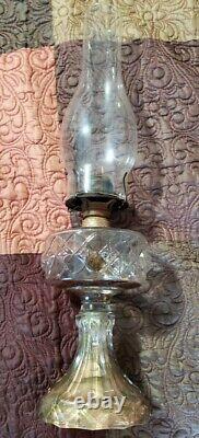 Antique Hobbs Oil Lamp zig zag clear