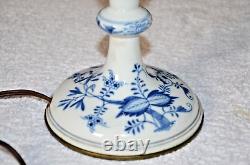 Antique Meissen Blue & White Crossed Swords Porcelain electrified Oil Lamp
