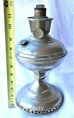 Antique Metal The Mantle Lamp Company Aladdin 1915-1916 Model 6 Oil Kerosene