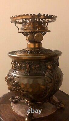 Antique Movement Victorian Banquet Oil Lamp
