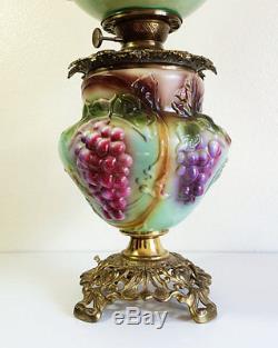 Antique Multi Color Grape GWTW Success Oil Lamp, Pittsburgh Lamps/Pilabrasgo #DL