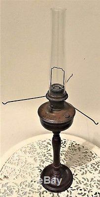 Antique Nu-type Model B Burner Aladdin Oil Lamp Wooden Base USA