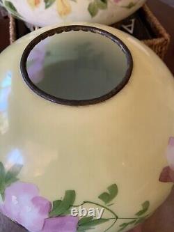 Antique Oil Lamp 24 Gone with the Wind / Hurricane Hand Painted Excellent Cond