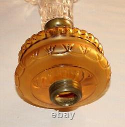 Antique Oil Lamp Clear And Amber Moon & Stars Stand Lamp For #2 Burner