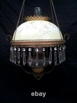 Antique Oil Lamp Retractable Hanging Parlor Lamp Victorian Era Glass Shade B&H