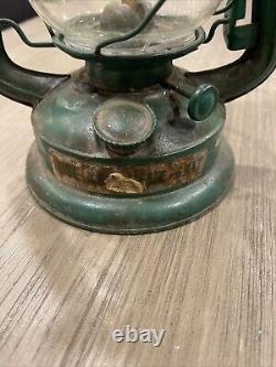 Antique Oil Lamp -green Made In China