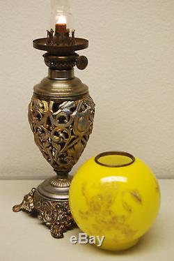 Antique Old Oil Kerosene Gwtw Miniature Gone With The Wind Victorian Lion Lamp