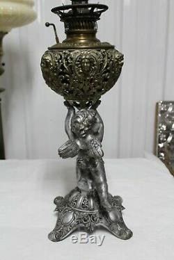 Antique Ornate Victorian Cherub Banquet Oil Lamp Kerosene Figural Font Gwtw