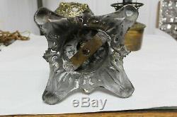 Antique Ornate Victorian Cherub Banquet Oil Lamp Kerosene Figural Font Gwtw