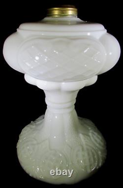Antique PRINCE EDWARD Opaque White Glass Oil Kerosene Massive Sewing Lamp THURO