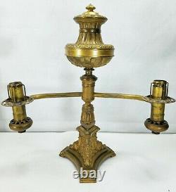 Antique Pair Lewis Vernon Philadelphia Double Light Bronze Argand Oil Lamps
