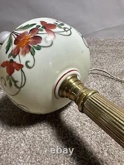 Antique Parlor Oil lamp. Electrified. Veritas Lamp Works. Uranium Glaze NICE