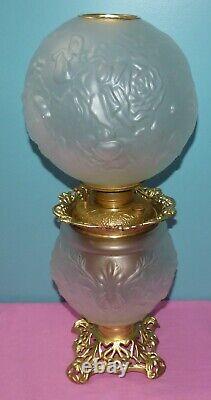 Antique Pittsburgh Rose Pattern Frosted Glass GWTW Parlor Table Lamp