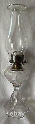 Antique QUEEN HEART / SWEETHEART Stunning Kerosene Oil Lamp BING Burner