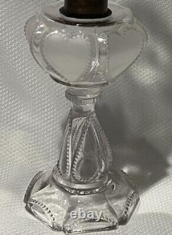 Antique QUEEN HEART / SWEETHEART Stunning Kerosene Oil Lamp BING Burner