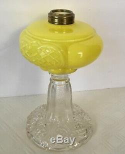 Antique Rare Yellow Cased Prince Edward Kerosene Oil Lamp Consolidated 1890's