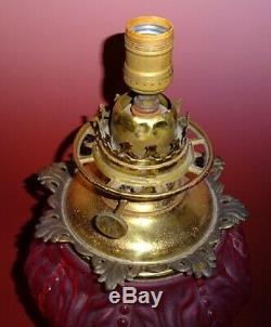 Antique Red Satin Bead And Drape Gwtw Banquet Oil Lamp