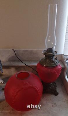 Antique Red Satin Oil Converted to Electric Gone with the Wind Parlor Table Lamp