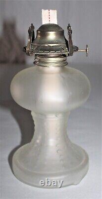 Antique Reproduction Oil Lamp Ensemble 4-1/2 Diameter Base X 17-3/4 Tall