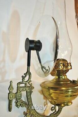Antique Richmond Giant Brass Oil Kerosene Wall Lamp wMercury Reflector & Bracket