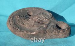 Antique Roman Oillamp Pompei With Man With Shield On Top Archeological Find