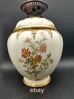 Antique Royal Worcester Oil Lamp