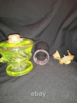 Antique Uranium Oil Finger Lamp