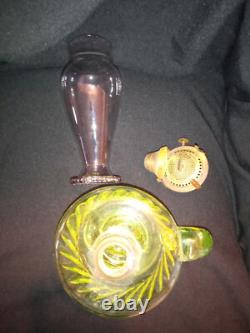 Antique Uranium Oil Finger Lamp